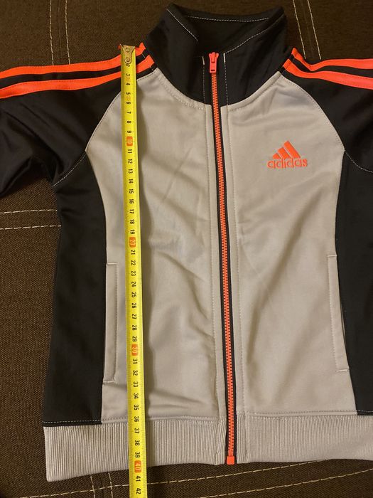 Спортивний костюм adidas ,4р