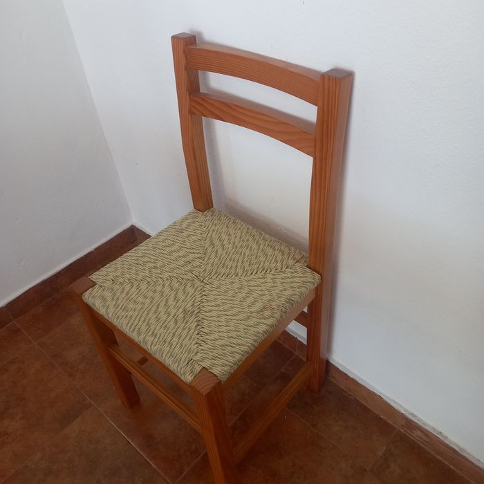 Conjunto de mesa cozinha e 4 cadeira