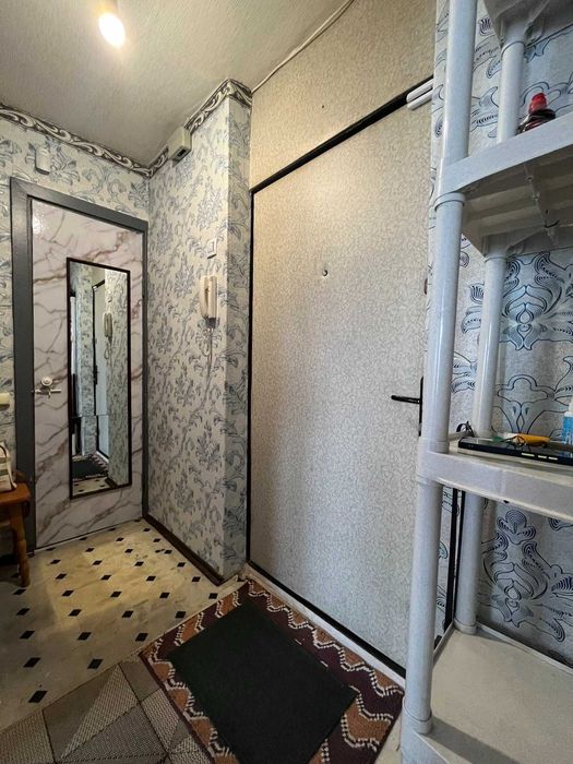 Продам 1-к видовую квартиру ул. Энтузиастов 27 возле м. Левобережная!