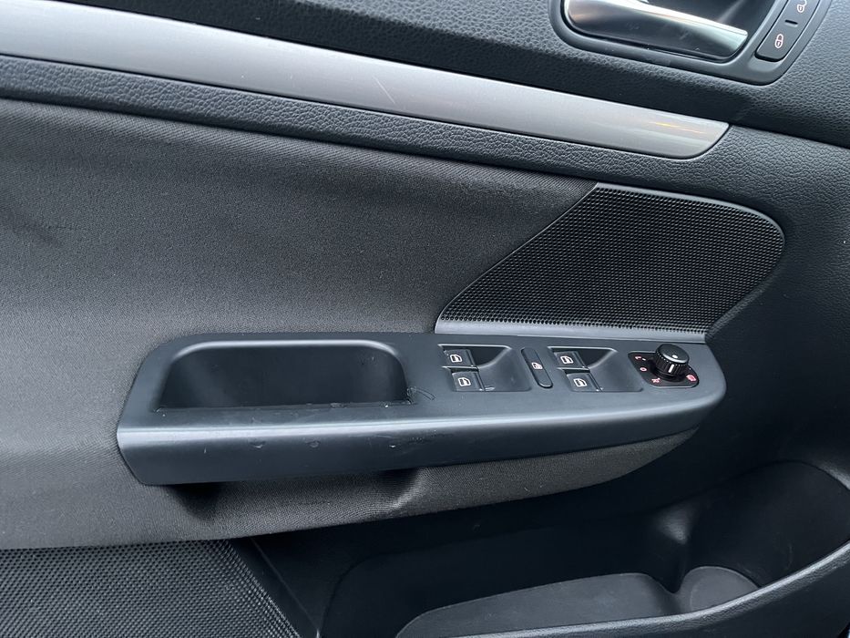 VW Golf VI Avant 1.4 MPI /Panorama/Grzane fotele/2 kpl kół / zadbany