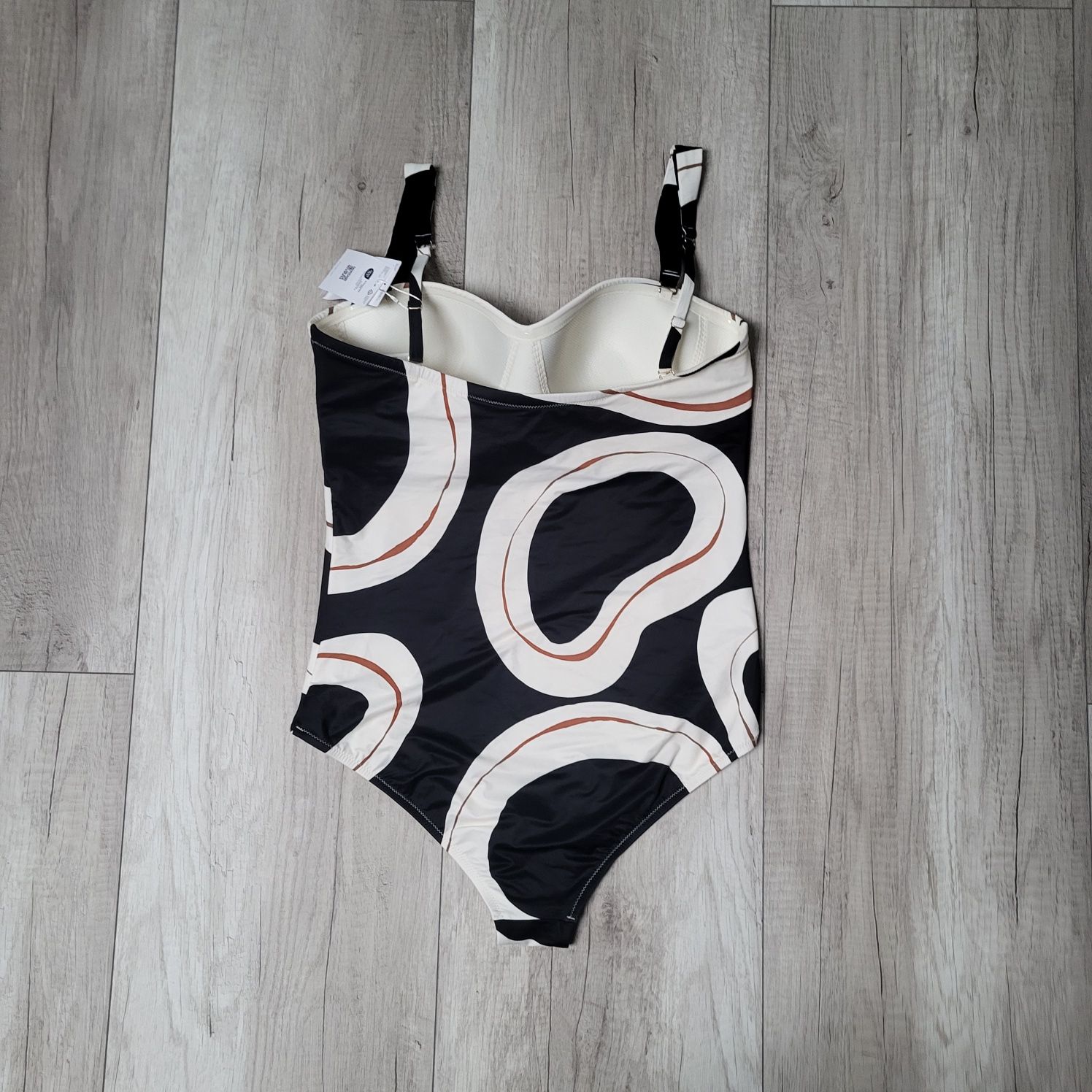 Strój kąpielowy jednoczęściowy Triumph 38E summer Allure opd