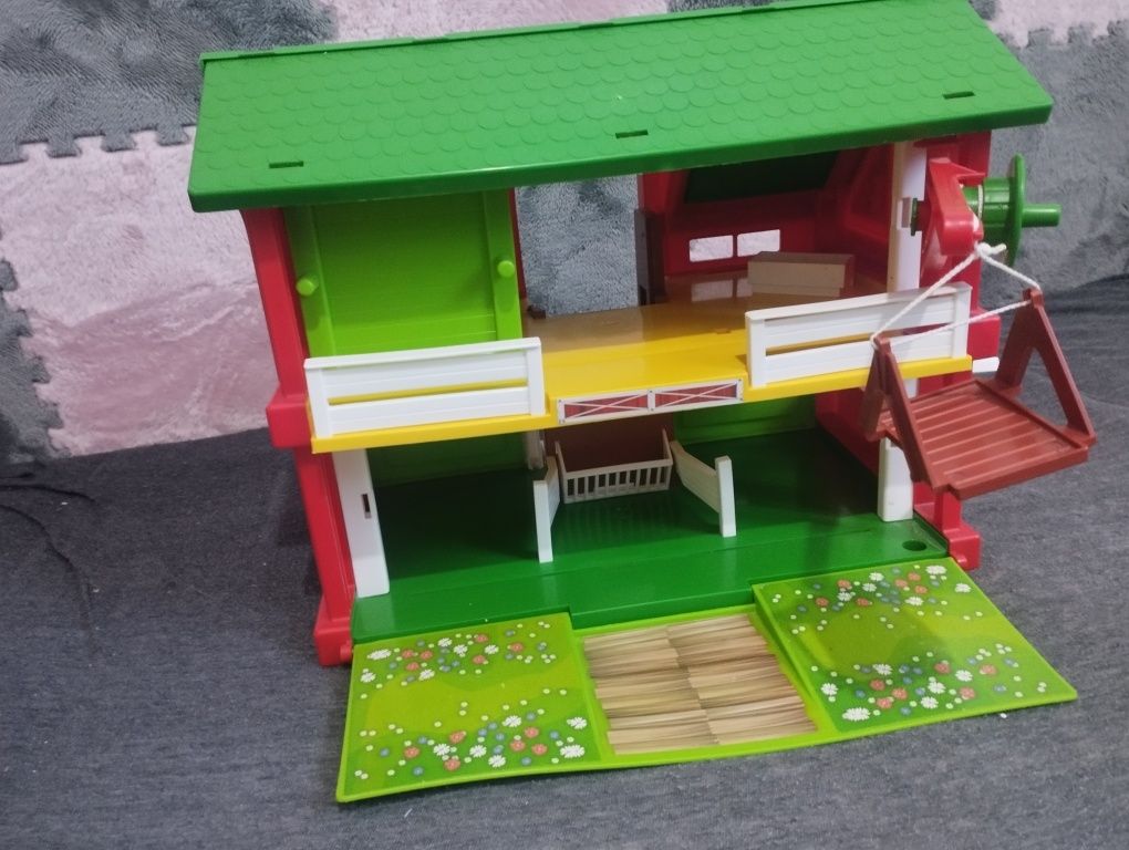 Farma, domek dla zwierząt