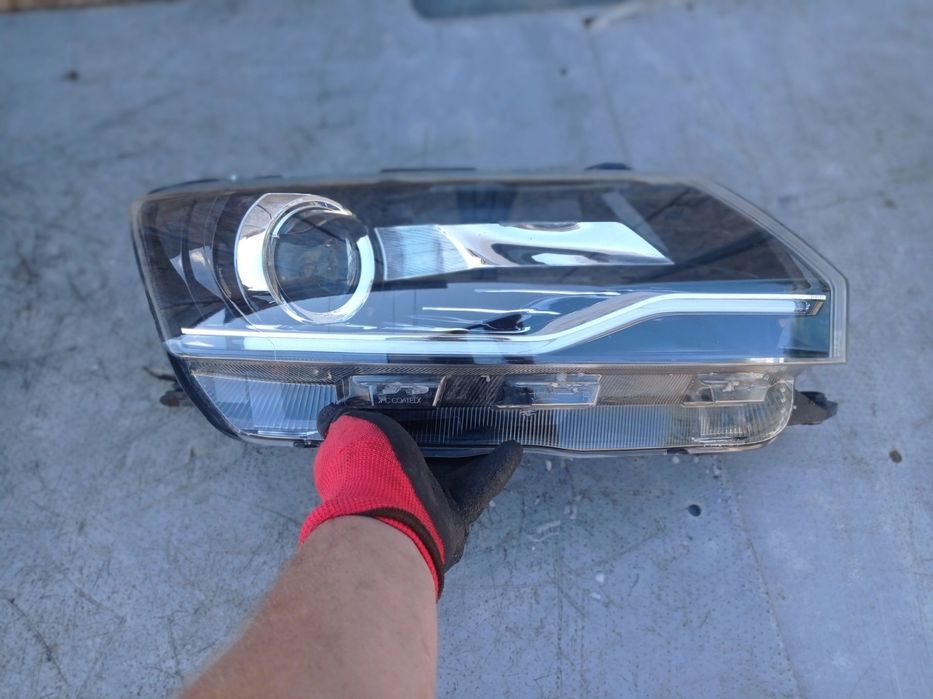 lampa prawa przód skoda rapid lift 17- xenon full led 5jb941016c