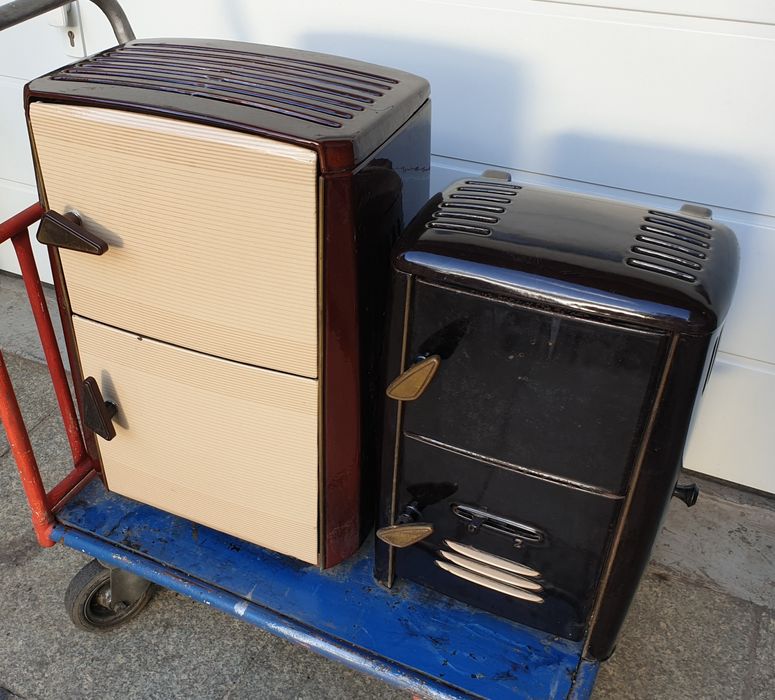 Duży solidny piec żeliwny koza kominek