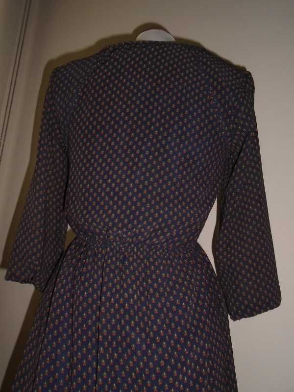 Vestido novo tecido sedoso