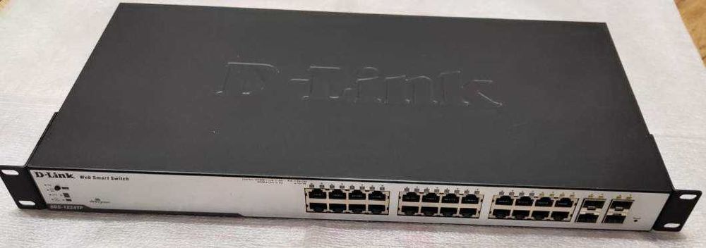 Комутатор мережевий D-Link DGS-1224TP