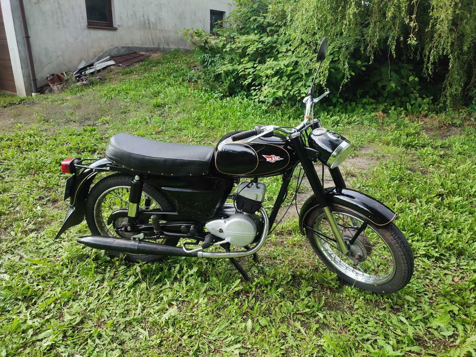wsk 125 Garbuska 1973r biała tablica