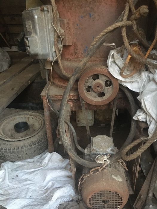 Бурякорізка. Корморізка.