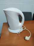 Cafeteira eléctrica cor branca