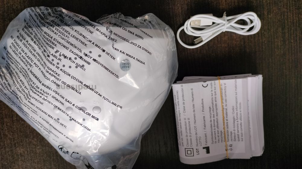 Lampa UV do paznokci Medisana