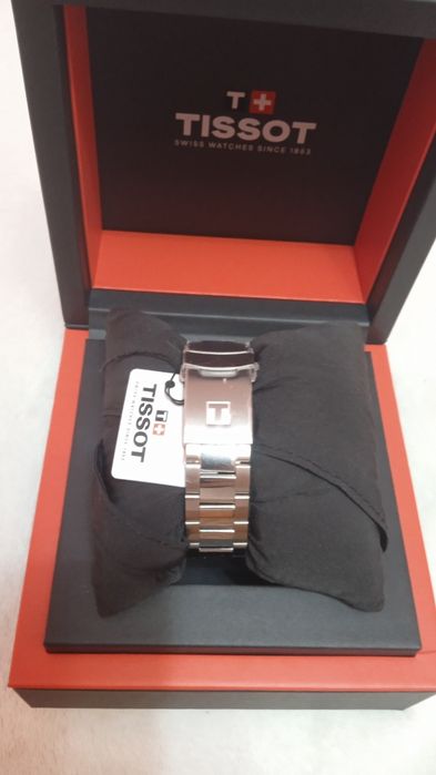 Tissot часи наручні. Швейцарія.