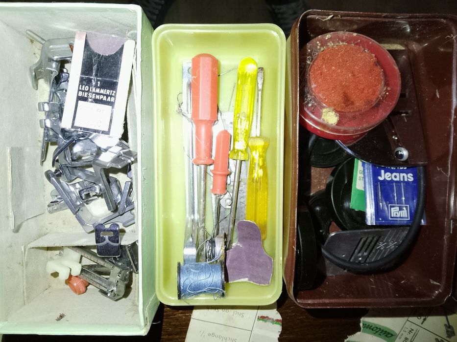 Швейна машинка фірми "Анкер"