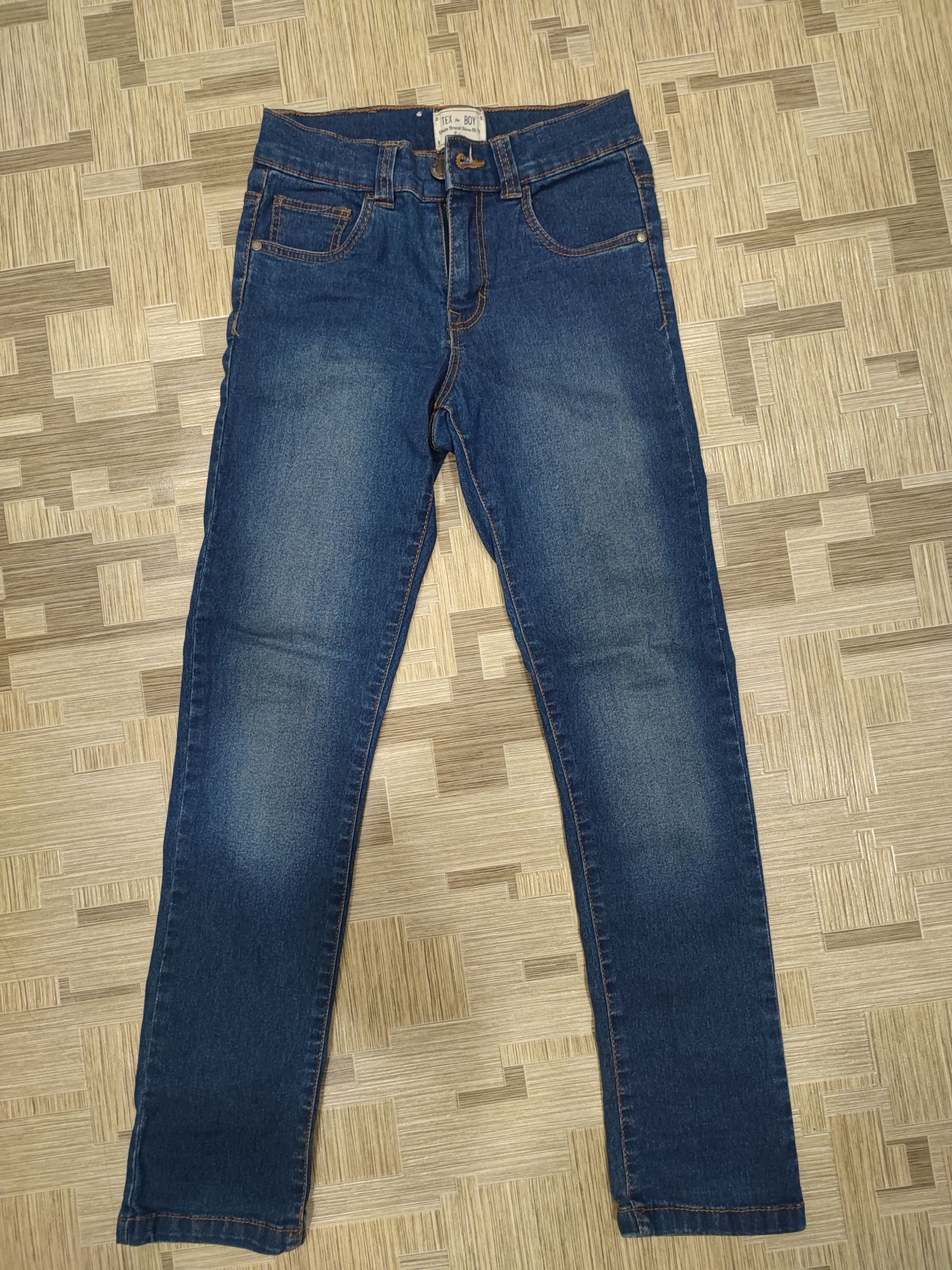 Фирменные джинсы( скини) TEX