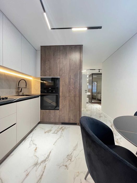 1кім.Площа Ринок