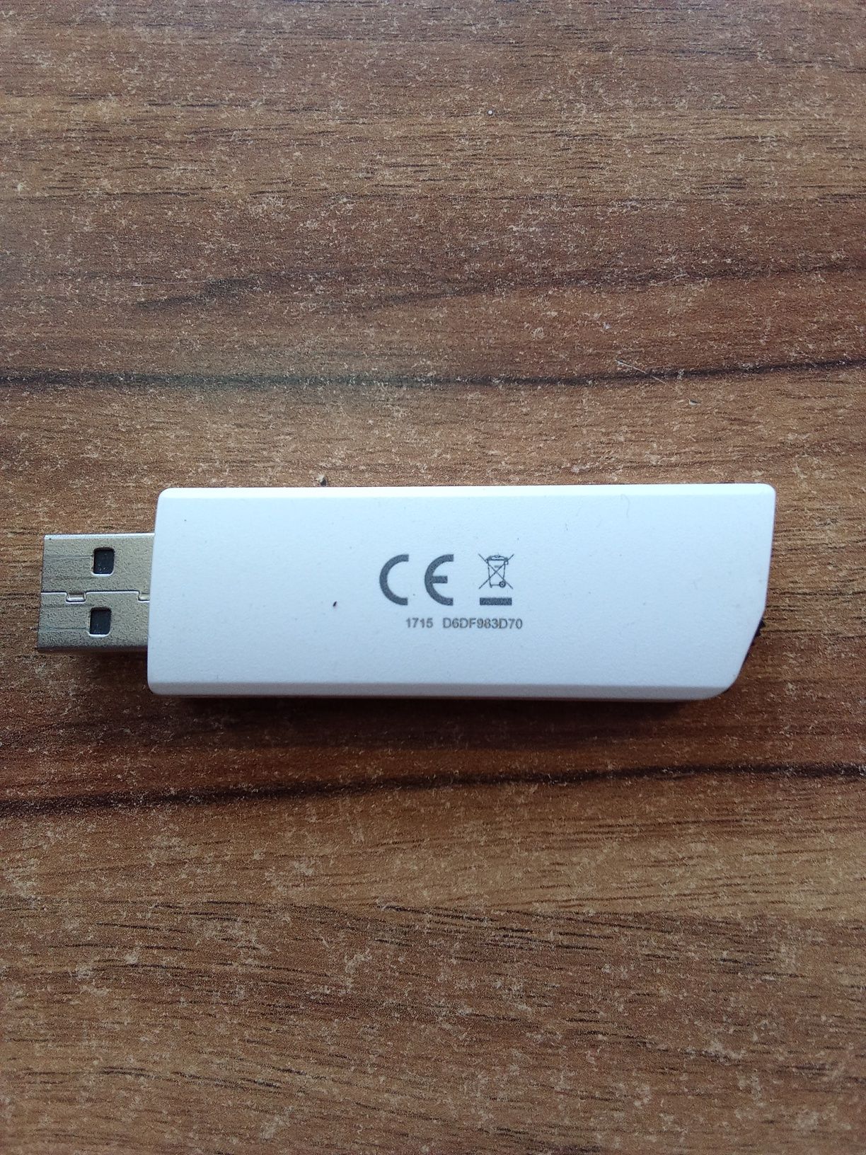 Продам флешку, 8  GB