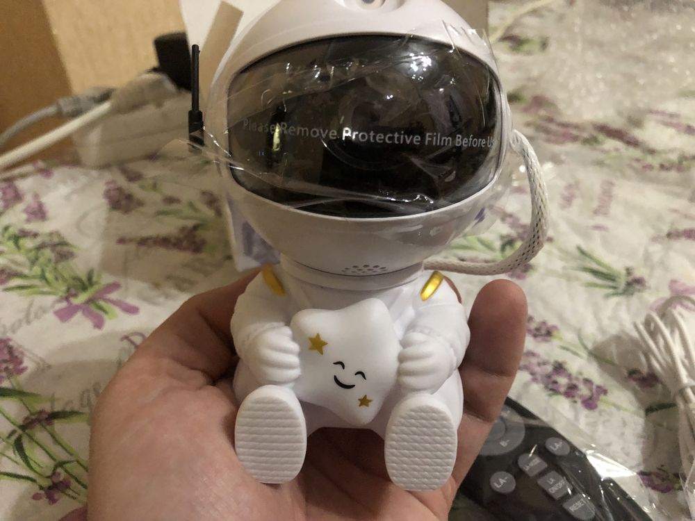 Проектор астронавт космонавт, лазерний нічник зоряне небо, ночник