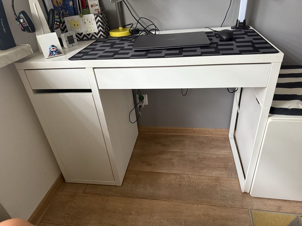 Biurko dziecięce Ikea Micke 105 x 50