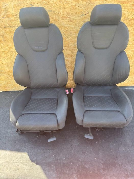 Fotele Recaro Materiał Audi S3 A3 8l bora seat toledo
