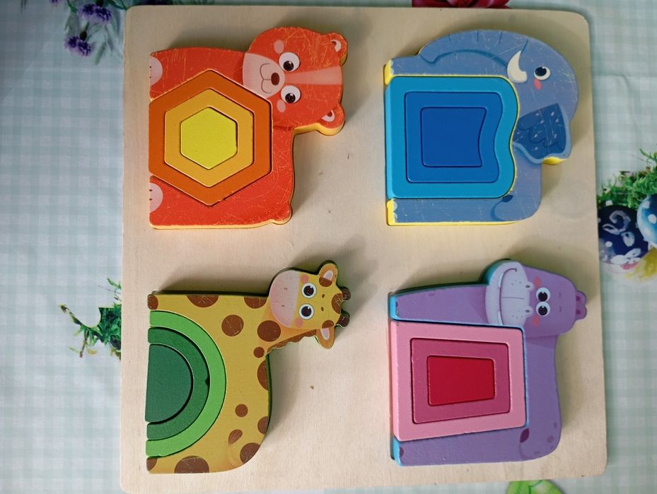 Дерев'яна рамка з вкладками, геометричні фігури, пазли для малят