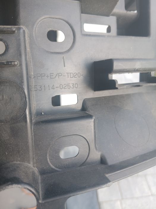 Corolla osłona ,wzmocnienie pasa