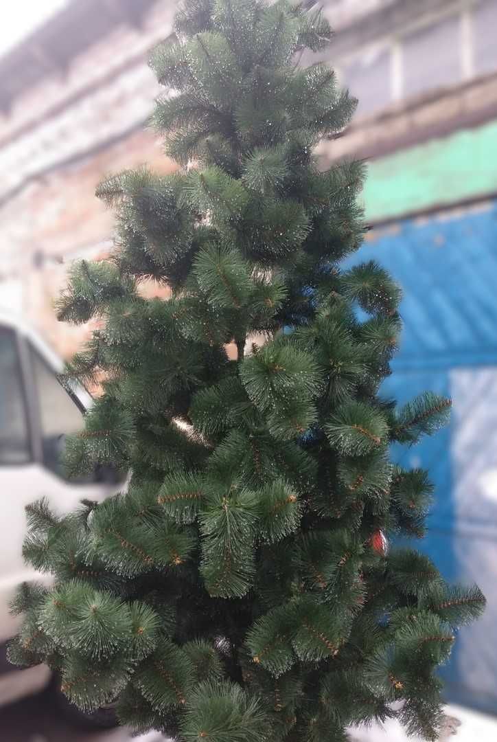Ялинка штучна 2.5 метри