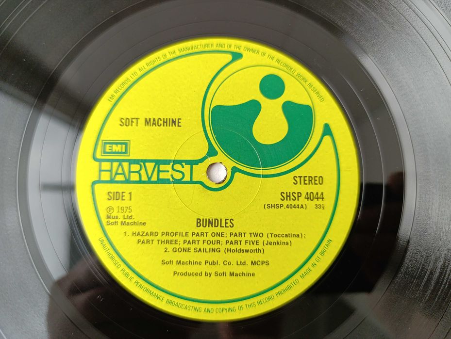 Soft Machine – Bundles 1975 UK Edition