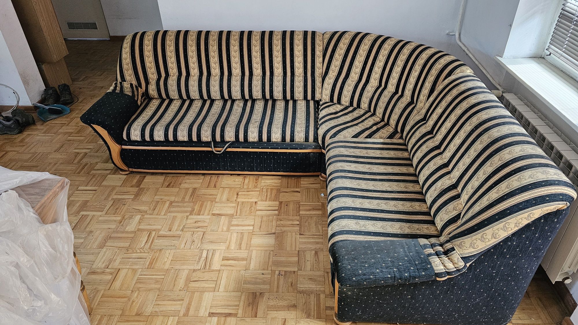 Stary używany narożnik
