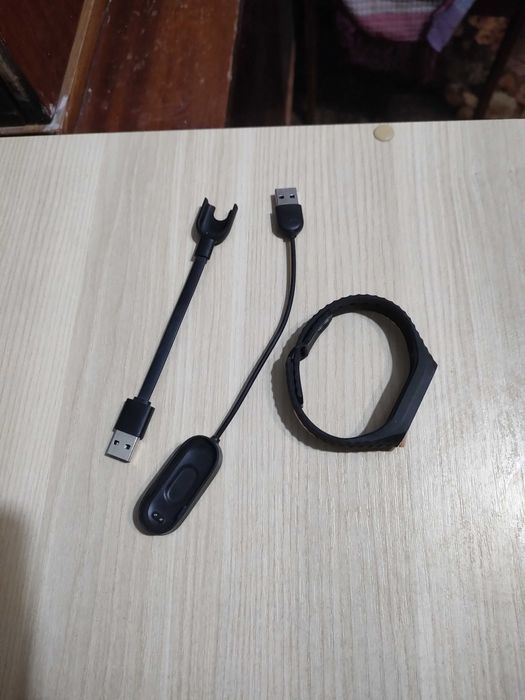 Зарядки Xiaomi MI Band 3/4 і ремінець
