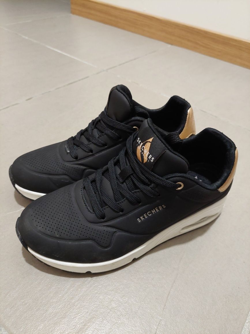 Sapatilhas SKECHERS UNO GOLDEN AIR Preto - Tamanho: 37