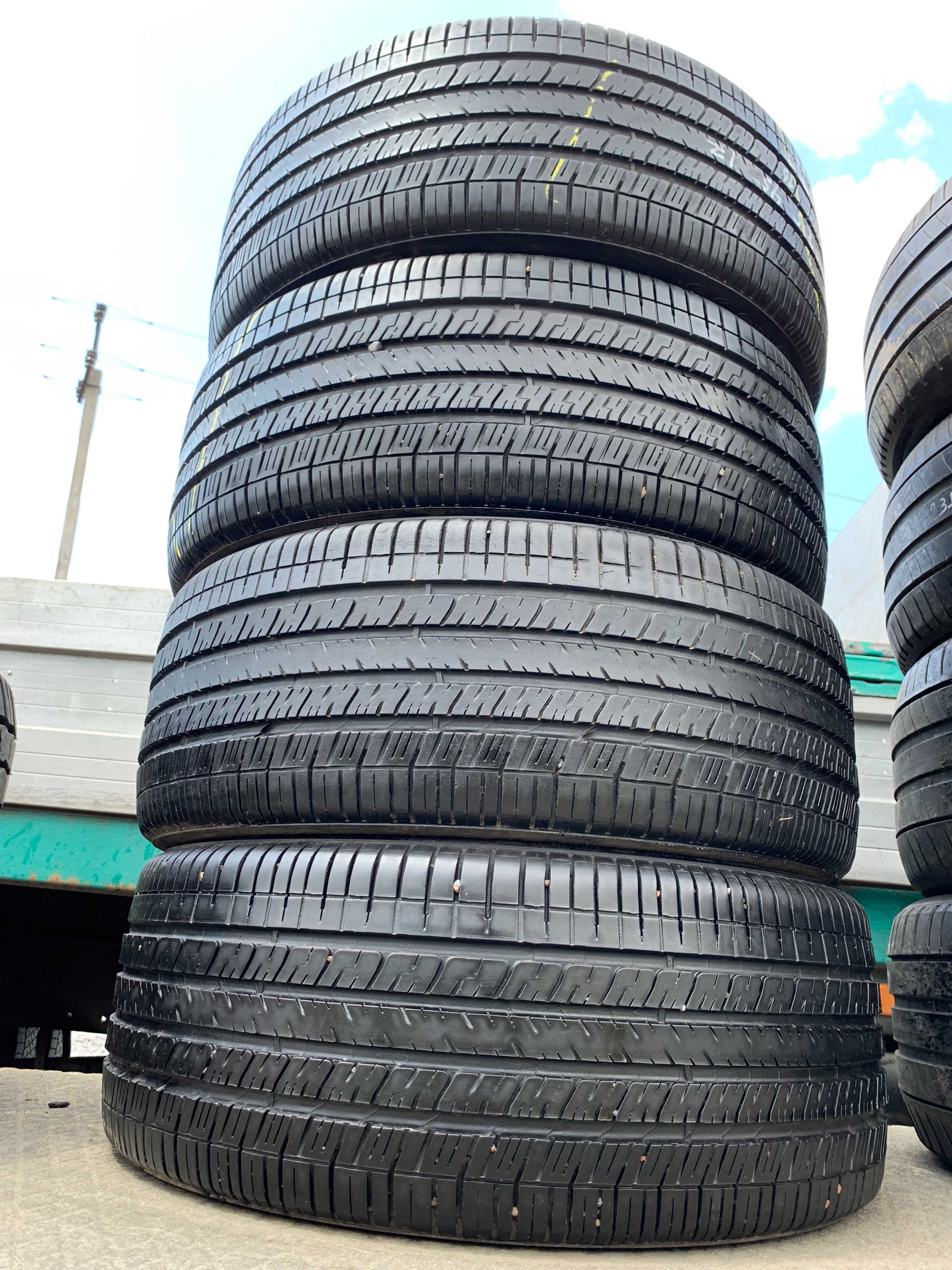 Шини 215/45/17 бу Goodyear комплект,резина R17