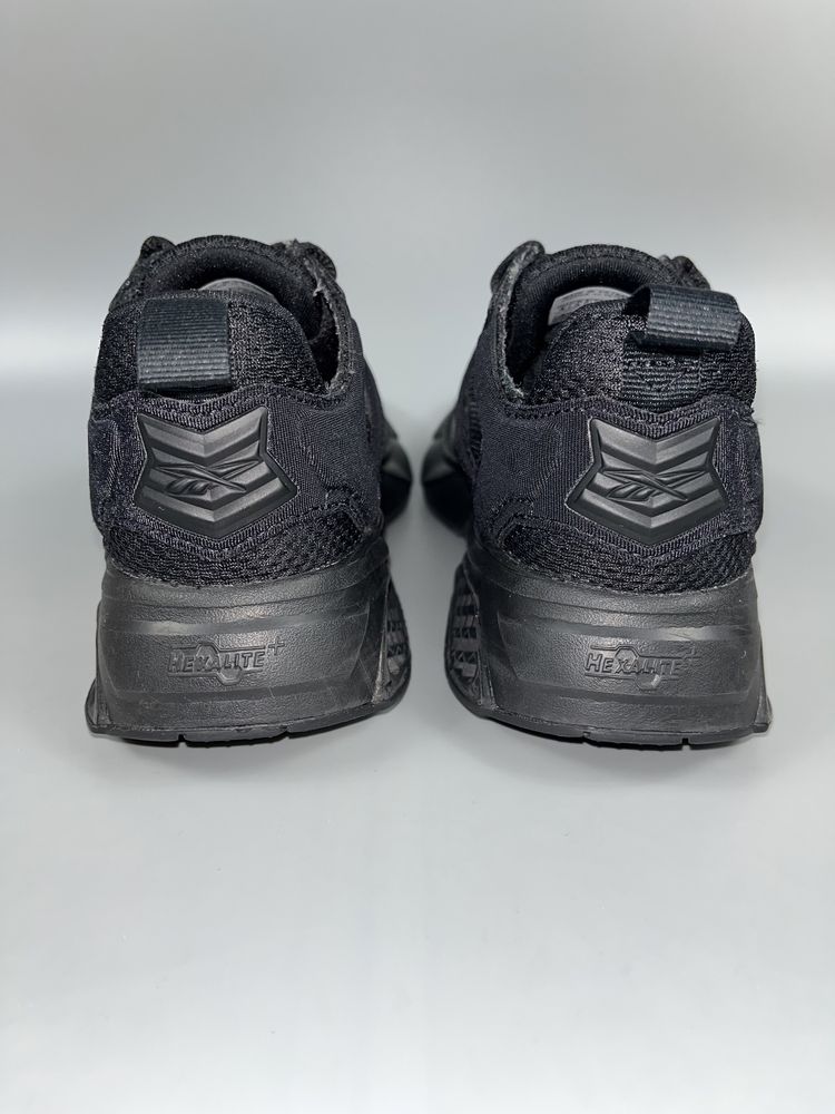 Кроссовки Reebok 34,5 размер (по стельке 23 см)