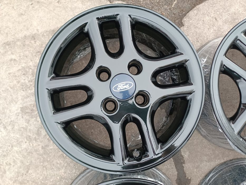 Alufelgi 14 Ford Fiesta Focus Ka+ Courier Tourneo Fusion 4x108 ET36,5