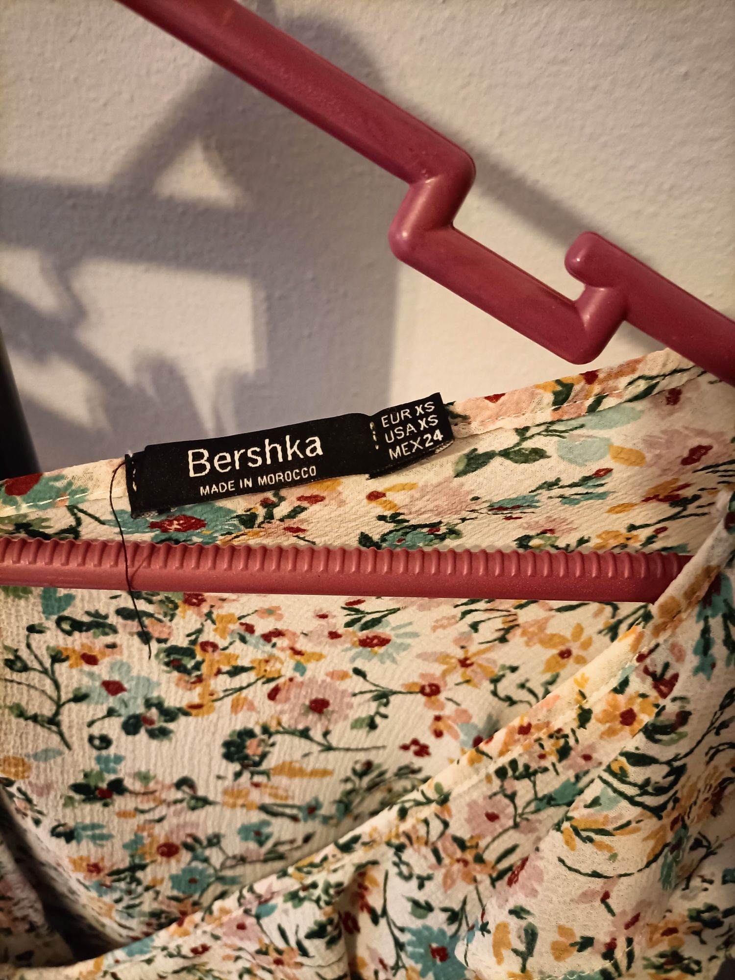 Vendo Blusa- Bershka- Tamanho XS