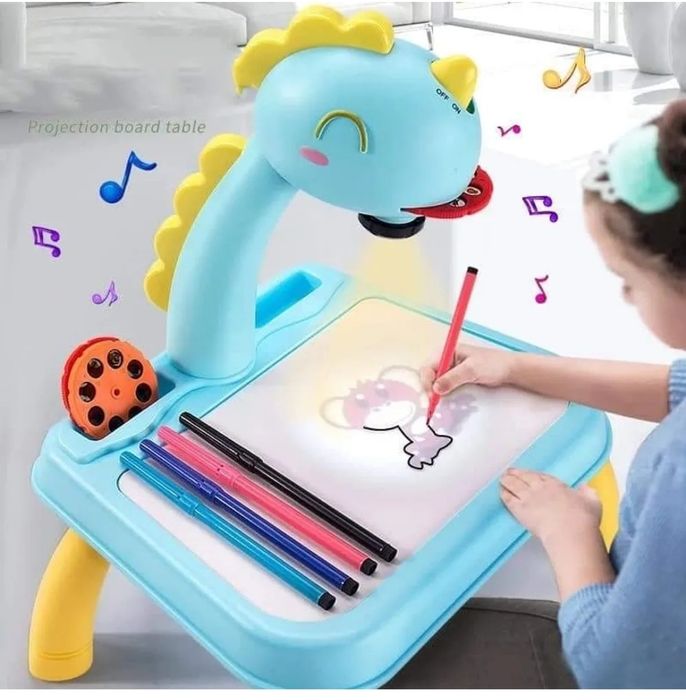 Інтерактивна дитяча іграшка дитячий стіл столик проектор для малювання