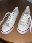 Buty trampki w rozmiarze 39