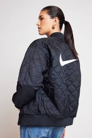 Бомбер курточка Nike Sportswear Varsity оригінал Dv7876-010