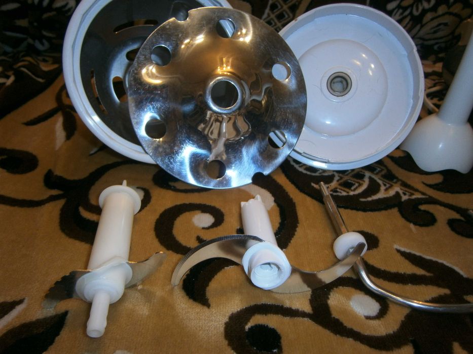 Насадки к блендеру кухонному (процессор измельчитель).