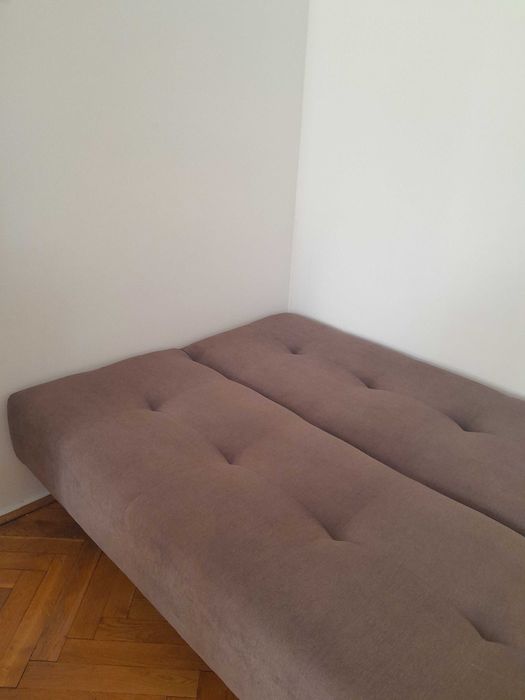 Dwa fotele z wersalką, prawie nowe.