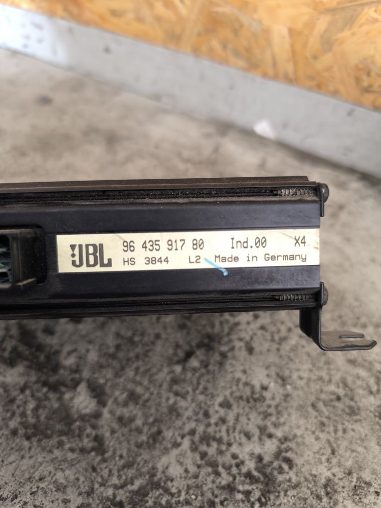 Wzmacniacz JBL C5