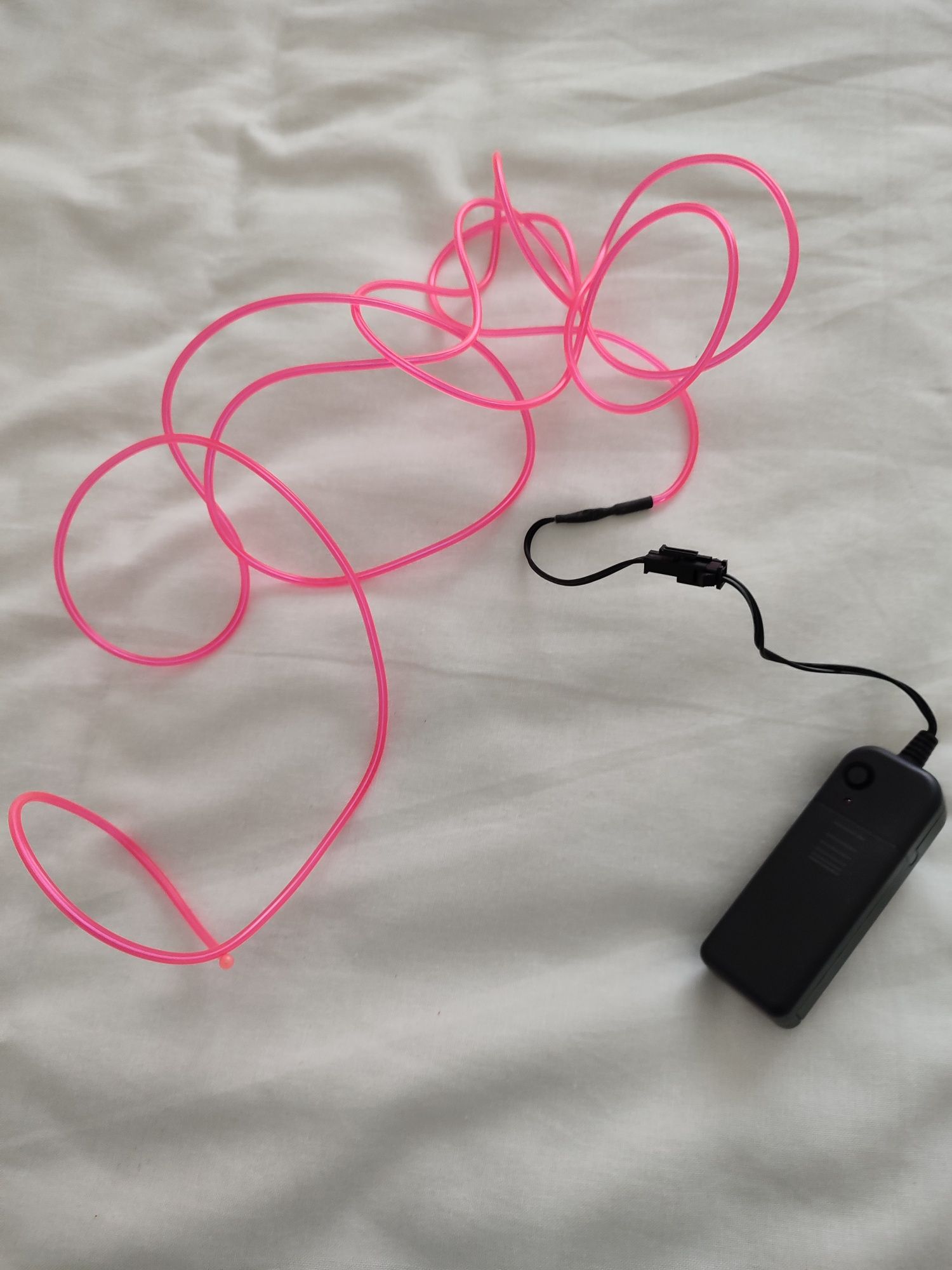 Luzes led para formar palavra