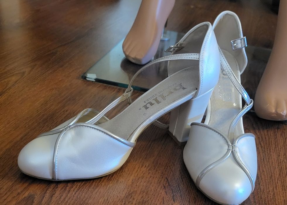 Buty ślubne ecru