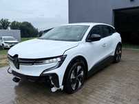 Renault Megane Pali jeździ full 218 koni Elektryk