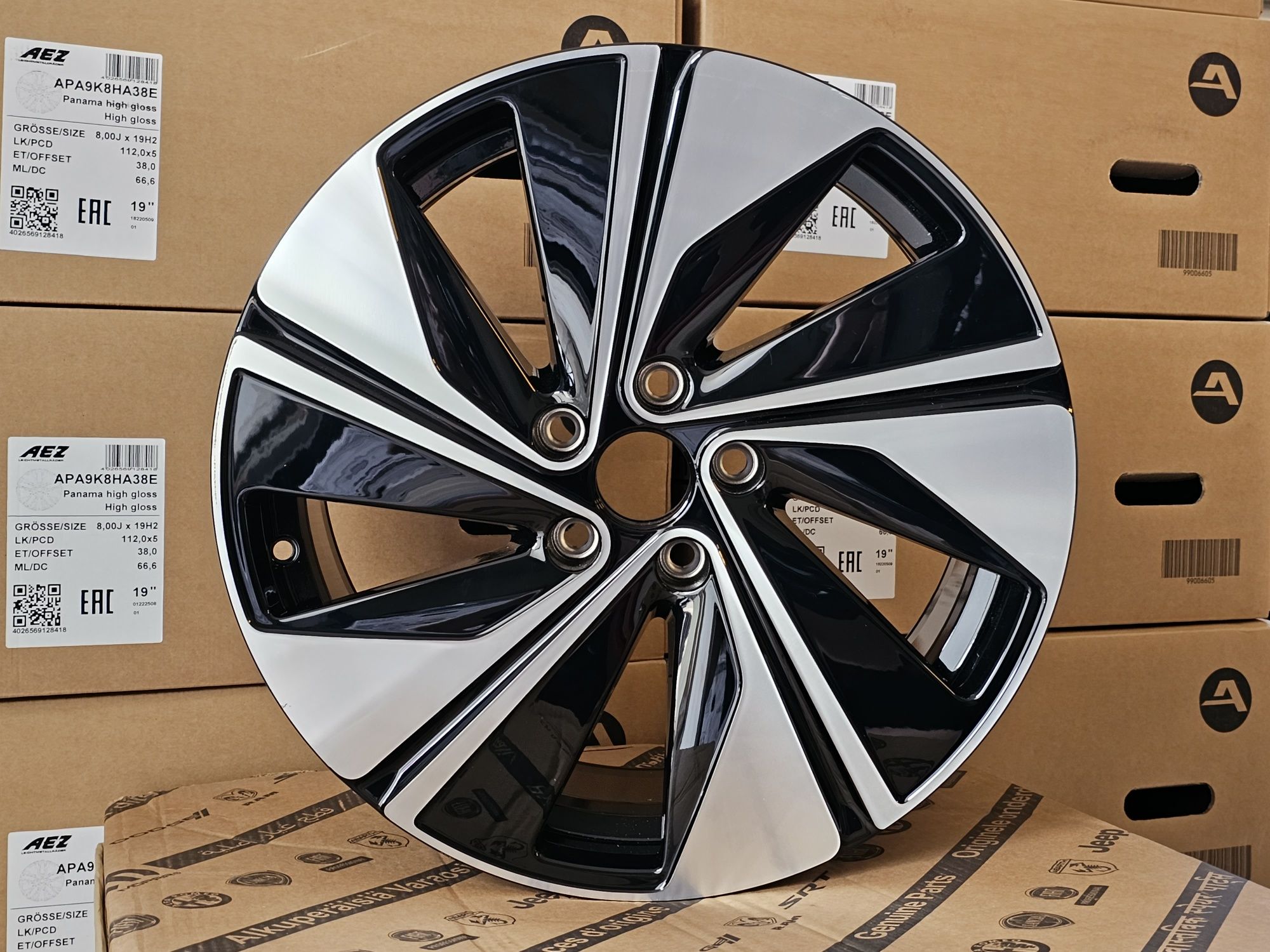 HURT Nowe oryginalne Alufelgi VW 5x112 18 et44 skoda PAKIET 15kpl
