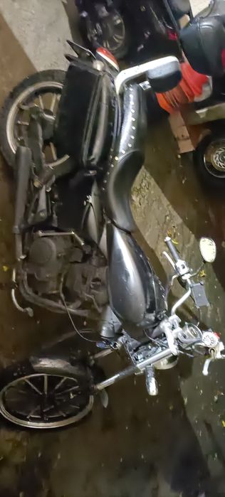 Vendo moto a trabalhar (urgente)