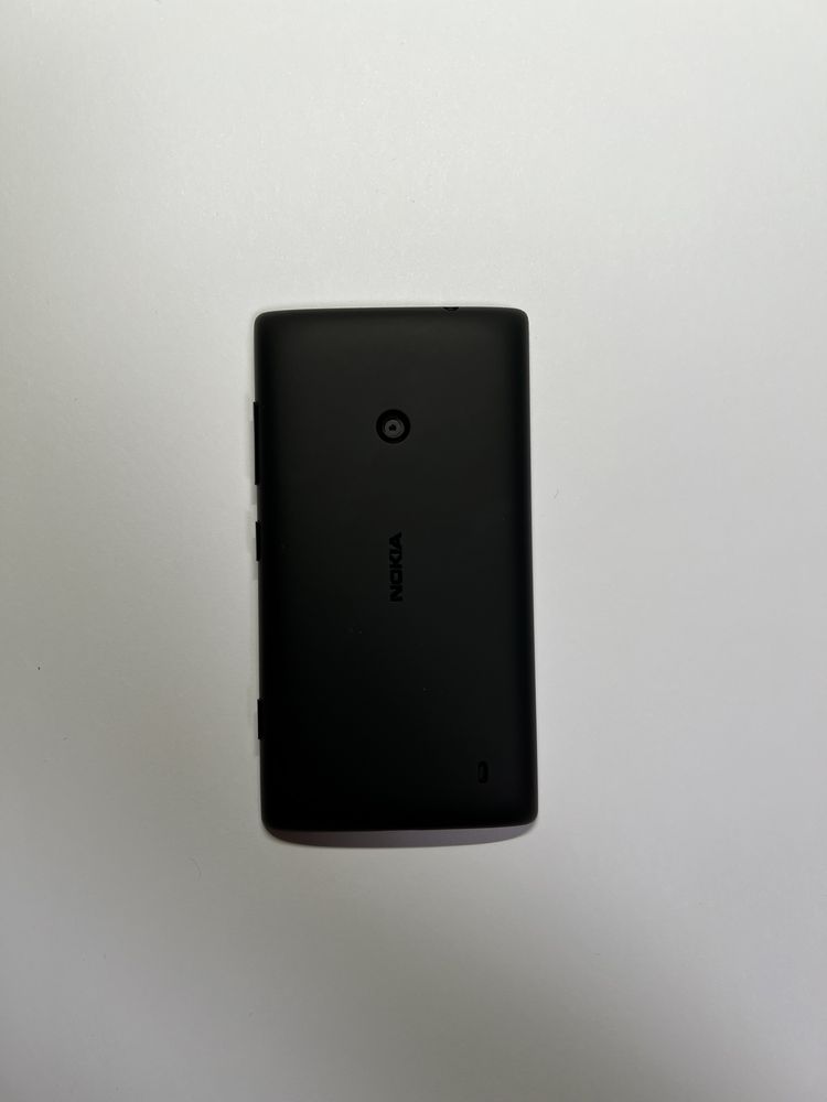 Телефон Nokia Lumia 525