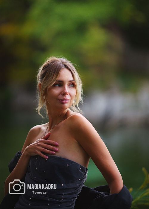 Fotograf Profesjonalne sesje zdjęciowe – kobiece • plenerowe •