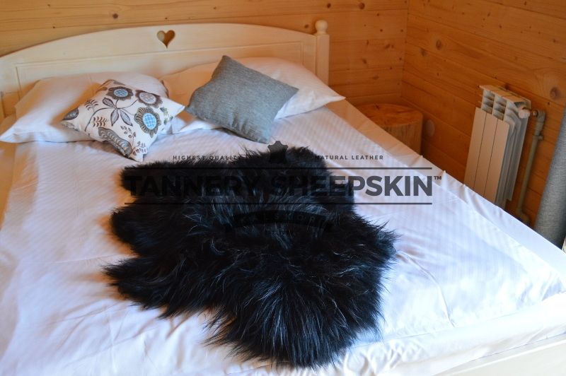 Skóra Island Owcza Czarna Bryza  Rozjaśniona 90-110 cm