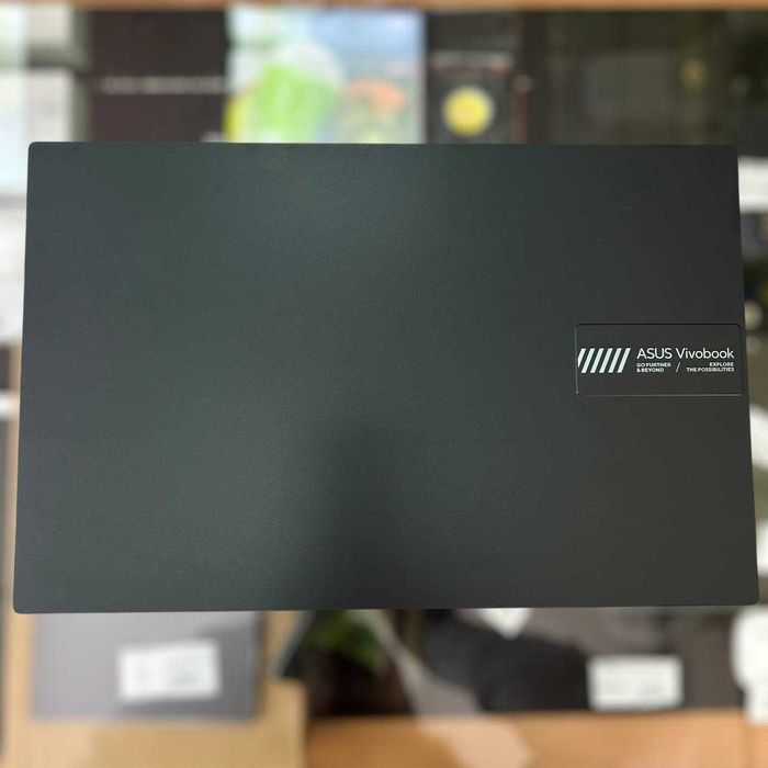 Ноутбук ASUS Vivobook GO 15 –  Ryzen 3 / 8GB / SSD 512GB 2024рік