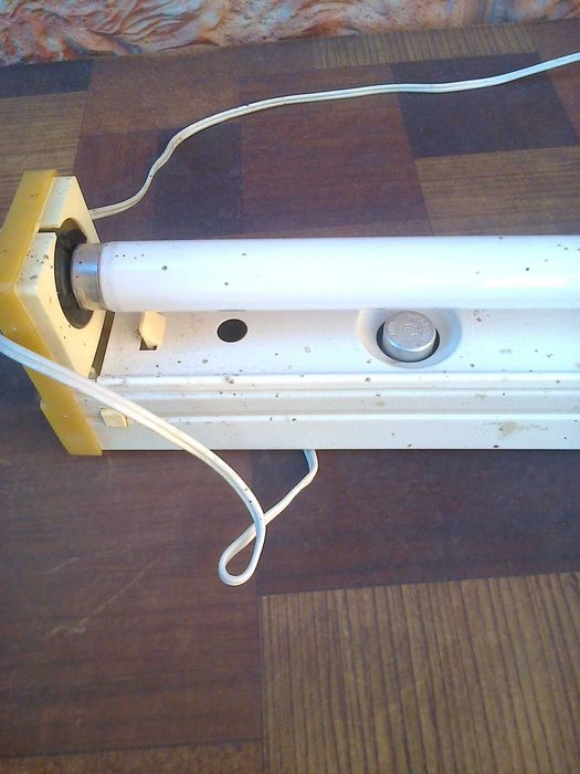 Продажа светильника дневного освещения.