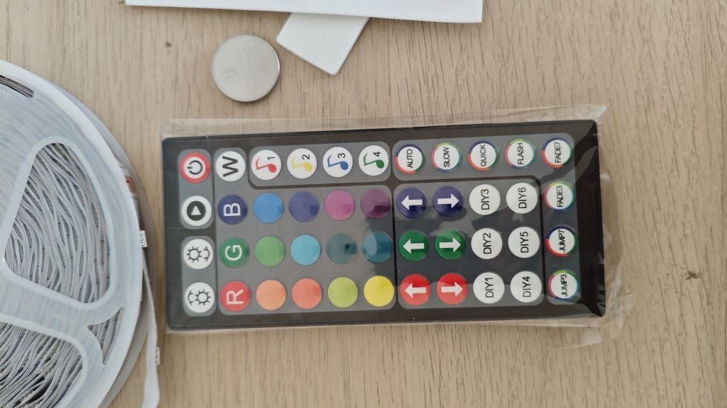 Taśma LED RGB 5050 5M Aplikacja Zestaw Ledy Paski
